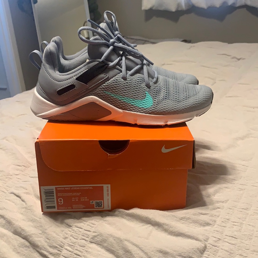 Nike Legend Essential Training Shoes